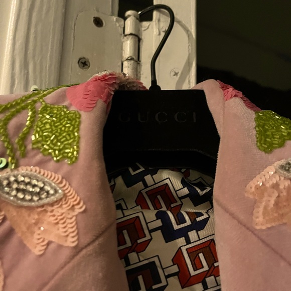 Authentic Gucci woman’s blazer. - Picture 7 of 14